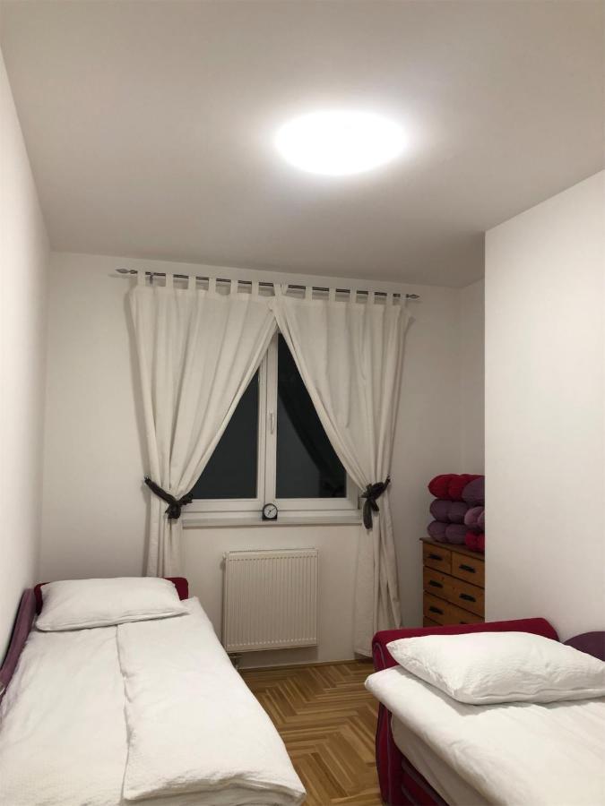 Apartman, Istocno Sarajevo Donje Mladice Luaran gambar